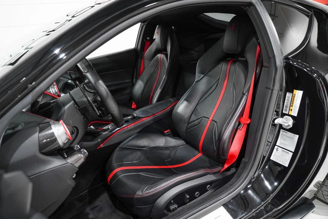 2019 Ferrari 812 Superfast - Image 9 of 31