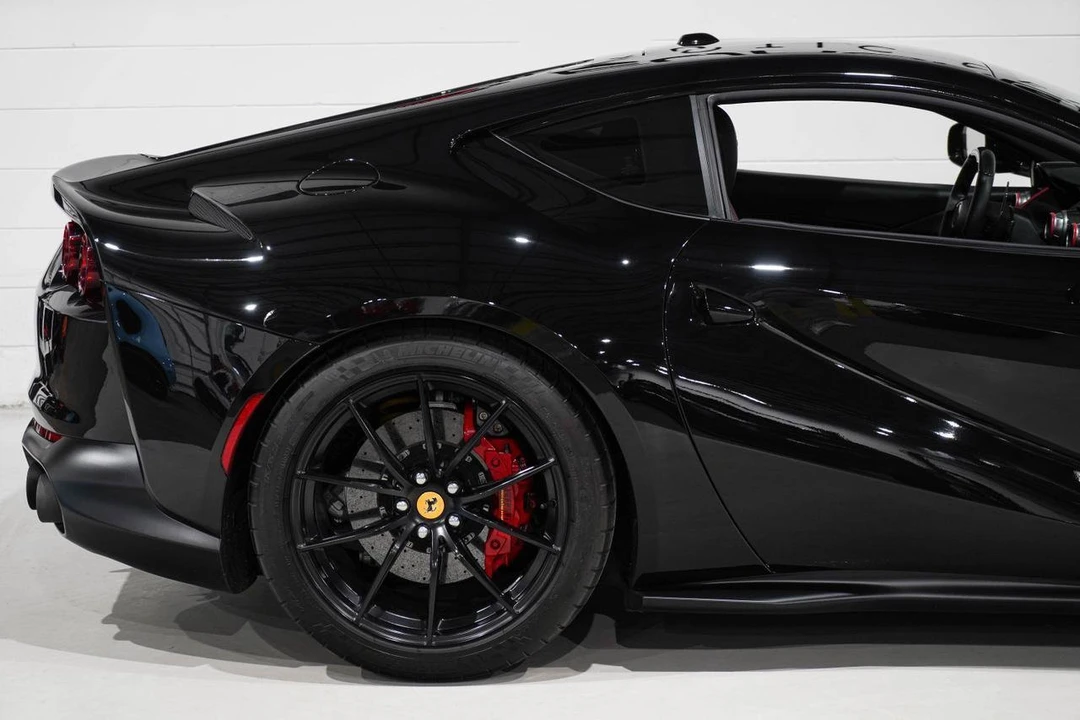 2019 Ferrari 812 Superfast - Image 22 of 31