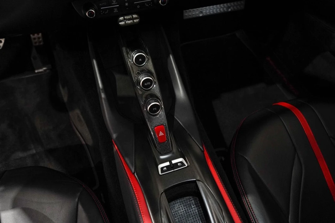 2019 Ferrari 812 Superfast - Image 13 of 21