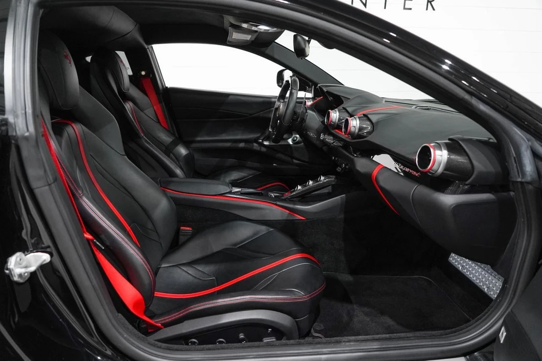 2019 Ferrari 812 Superfast - Image 16 of 21