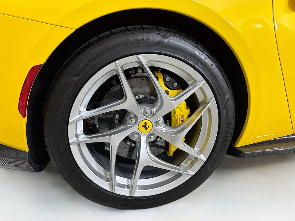 2019 Ferrari 812 Superfast - Image 26 of 30
