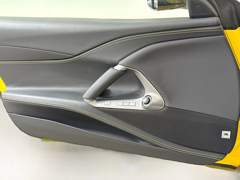 2019 Ferrari 812 Superfast - Image 16 of 30