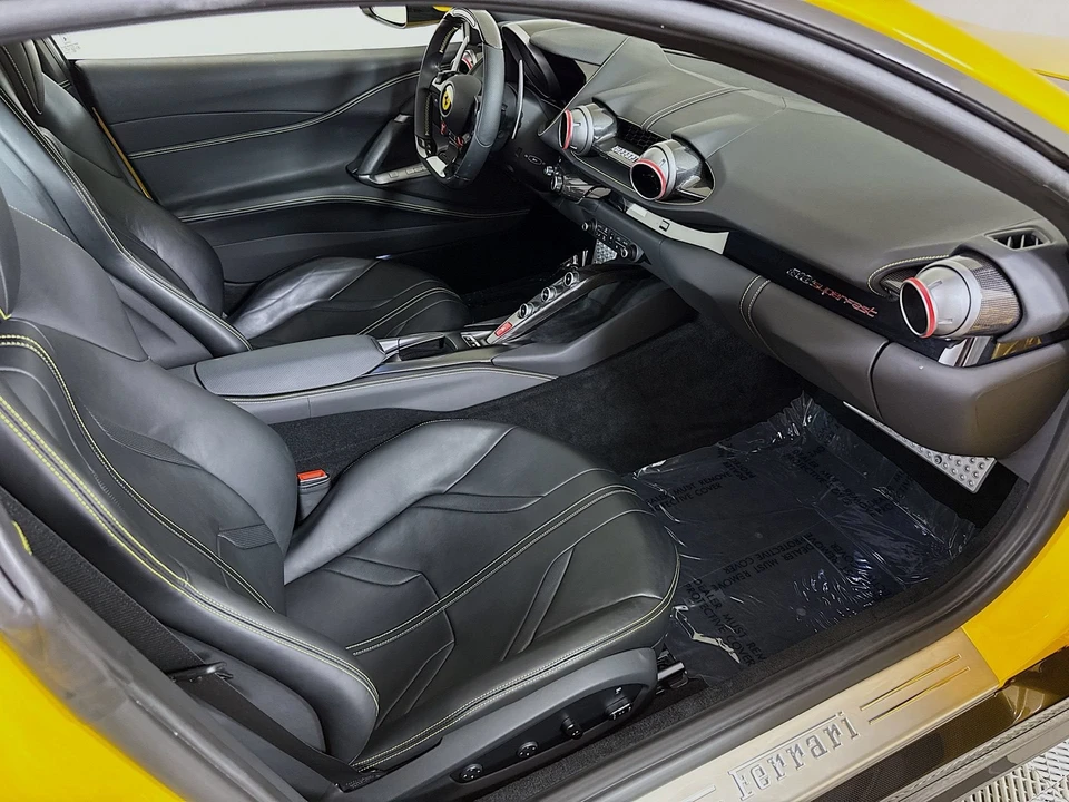 2019 Ferrari 812 Superfast - Image 21 of 30