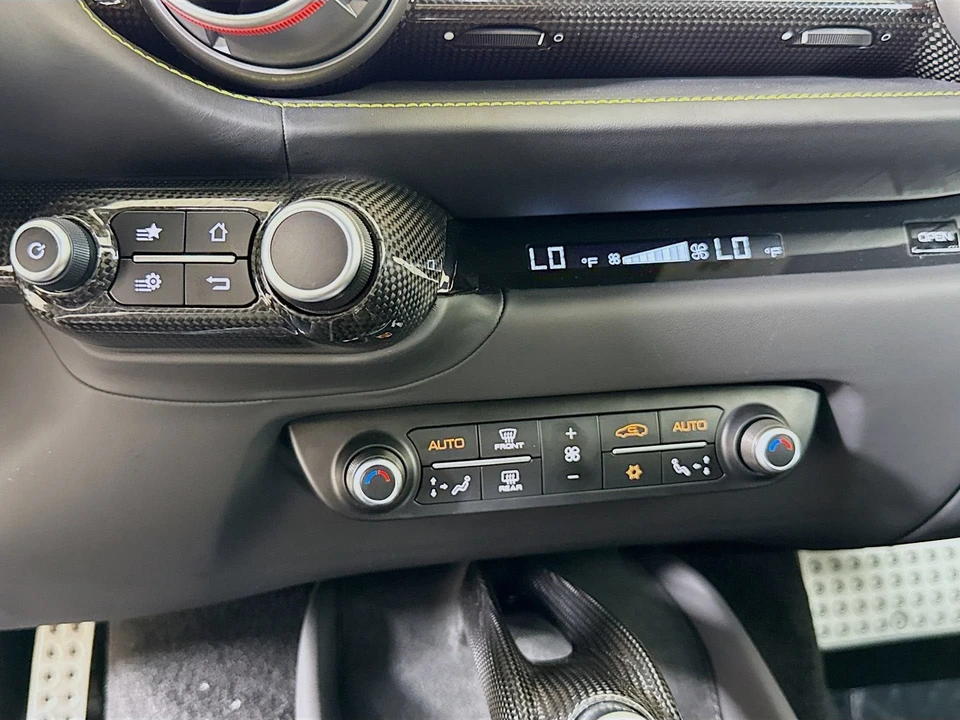 2019 Ferrari 812 Superfast - Image 12 of 30