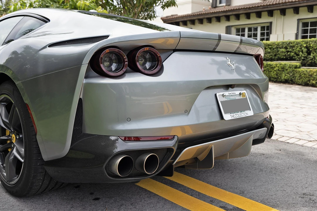 2019 Ferrari 812 Superfast - Image 20 of 31