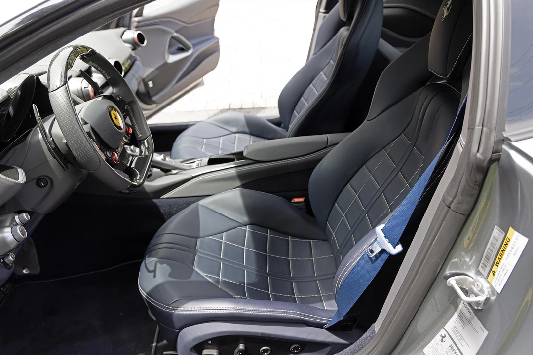 2019 Ferrari 812 Superfast - Image 30 of 31