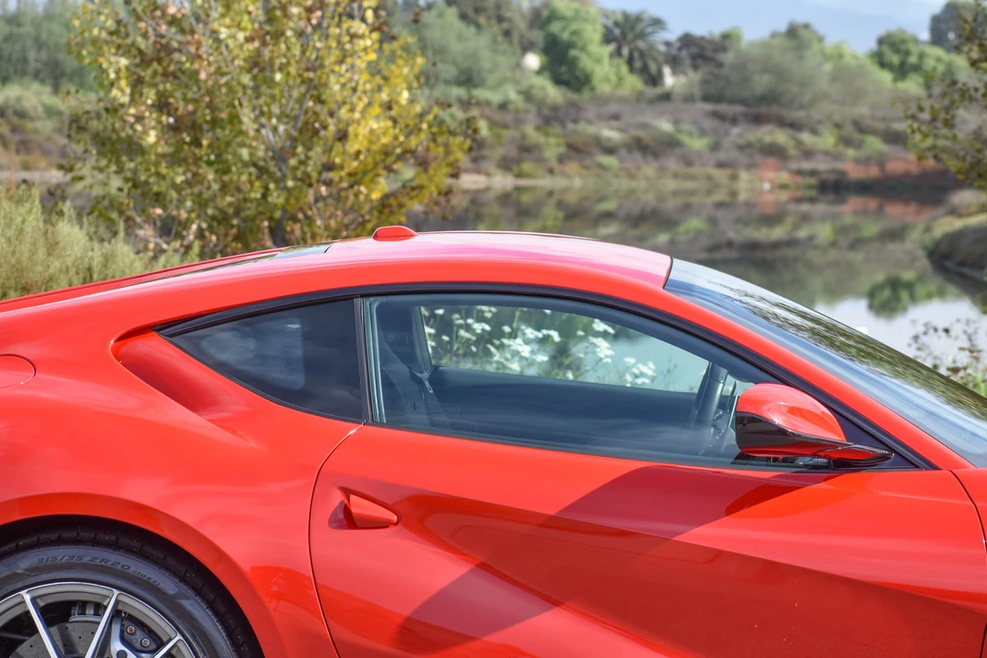 2019 Ferrari 812 Superfast - Image 30 of 31
