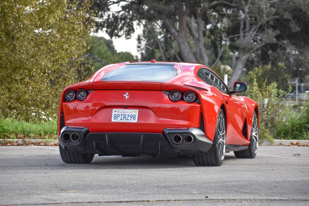 2019 Ferrari 812 Superfast - Image 13 of 31