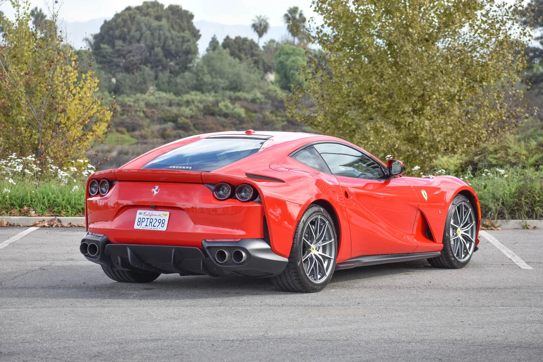 2019 Ferrari 812 Superfast - Image 11 of 31