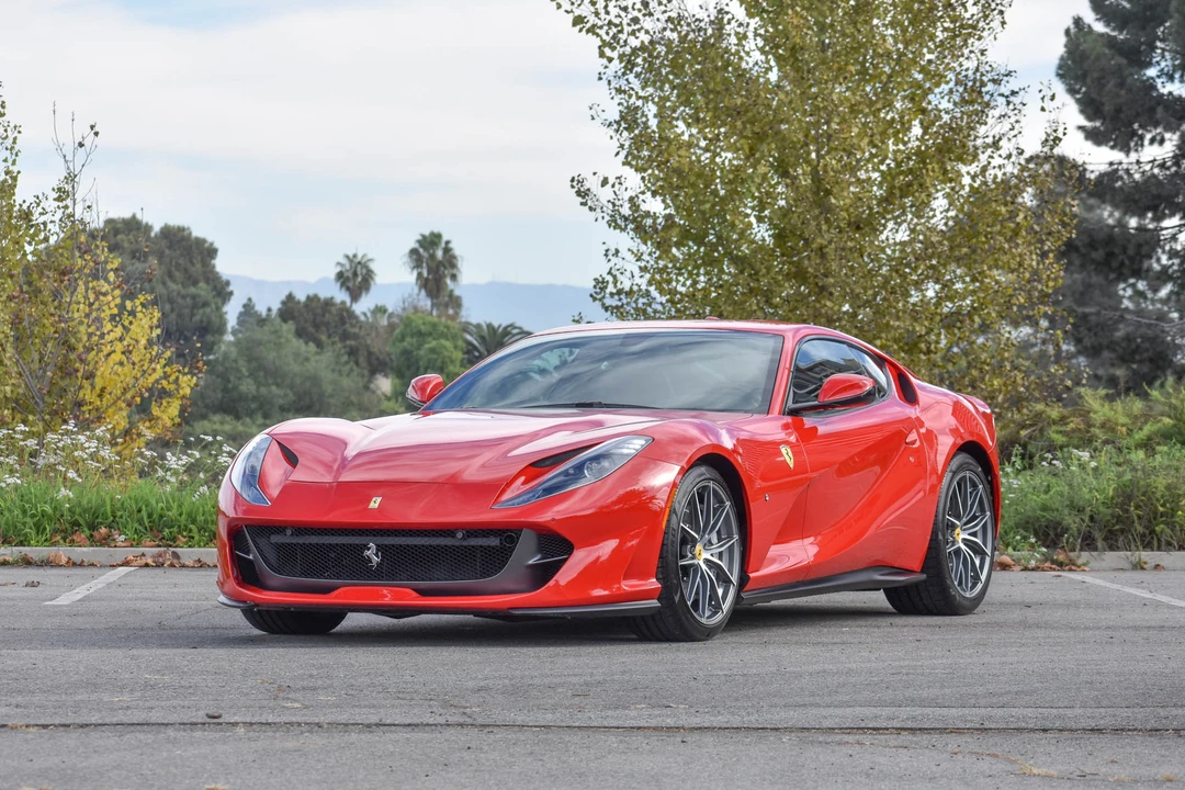 2019 Ferrari 812 Superfast - Image 7 of 31
