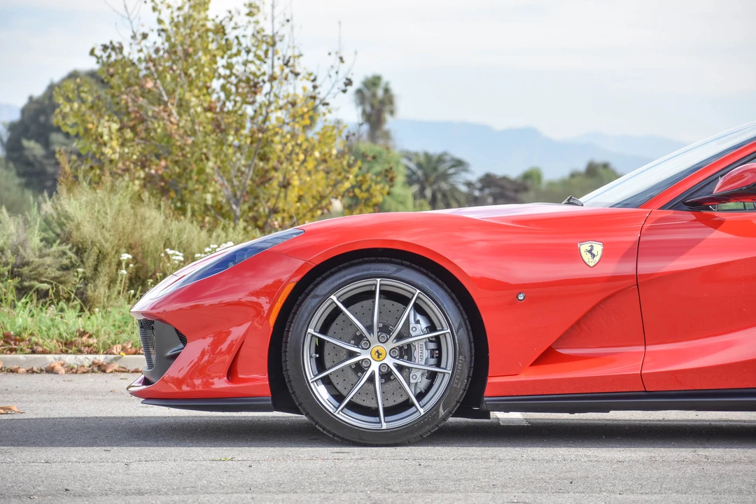 2019 Ferrari 812 Superfast - Image 22 of 31