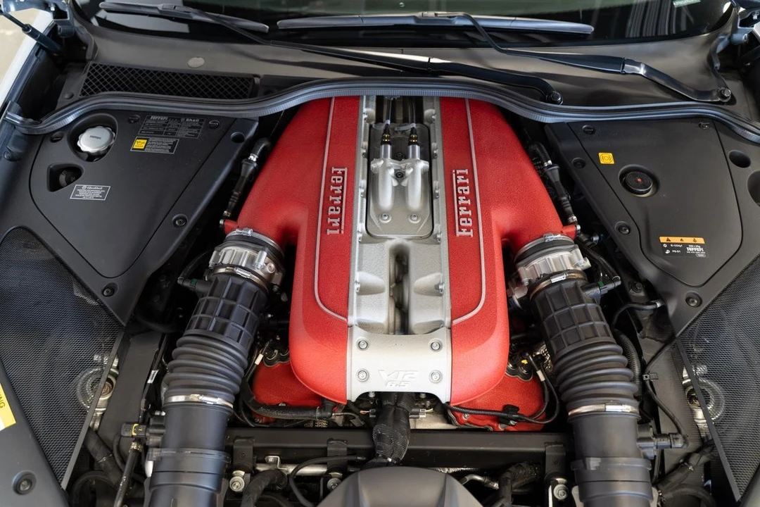 2019 Ferrari 812 Superfast - Image 18 of 21