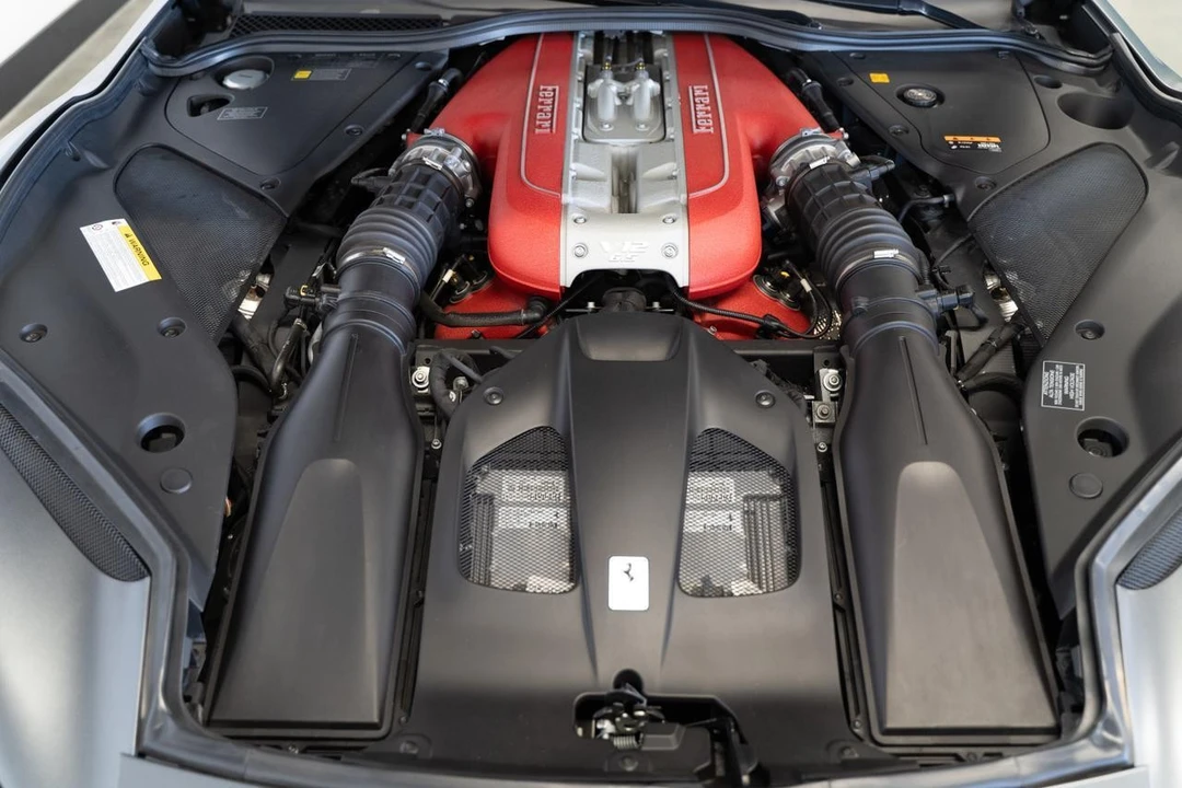 2019 Ferrari 812 Superfast - Image 19 of 21