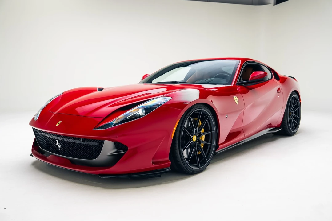 2019 Ferrari 812 Superfast - Image 7 of 12