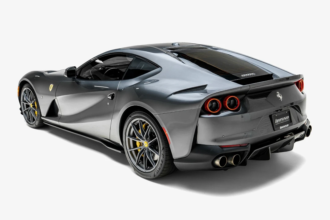 2019 Ferrari 812 Superfast - Image 14 of 31