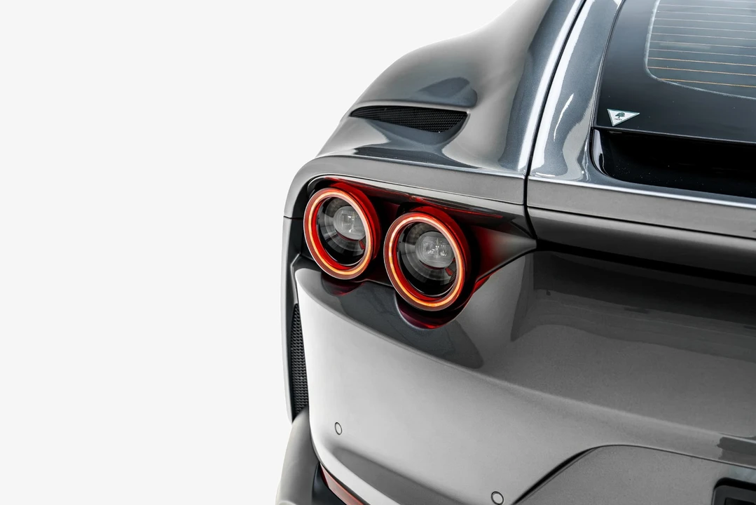 2019 Ferrari 812 Superfast - Image 27 of 31