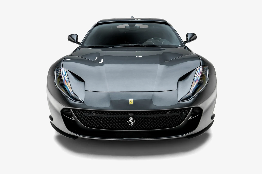 2019 Ferrari 812 Superfast - Image 10 of 31
