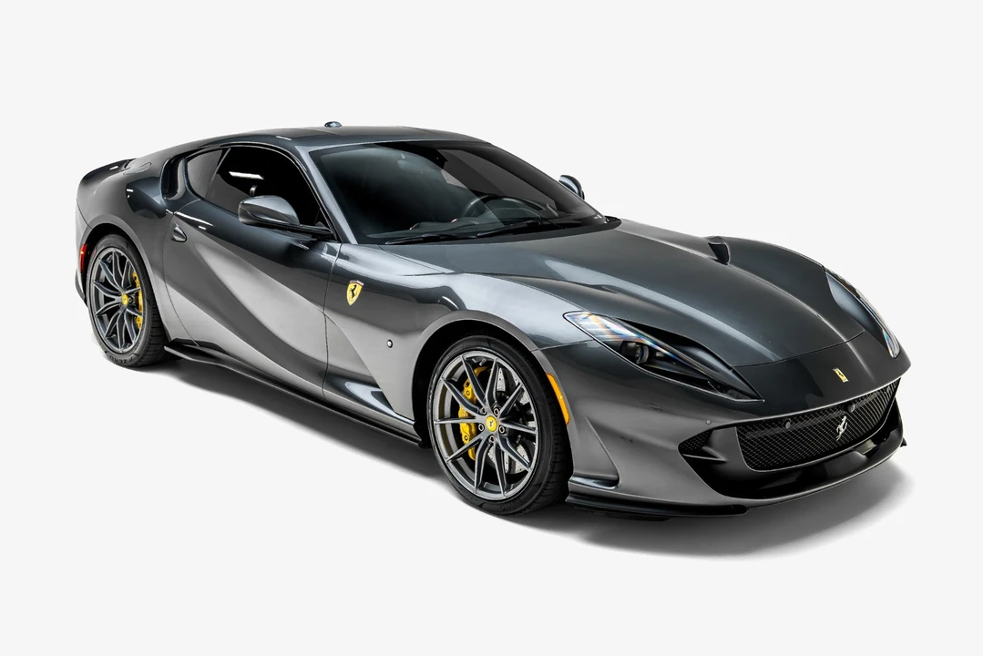 2019 Ferrari 812 Superfast - Image 11 of 31