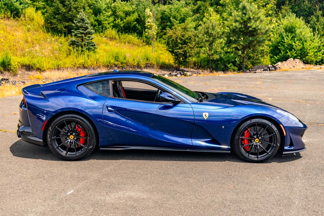 2019 Ferrari 812 Superfast - Image 11 of 31