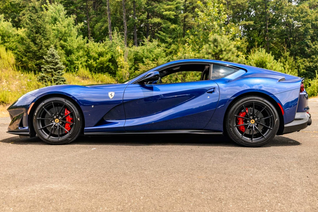 2019 Ferrari 812 Superfast - Image 4 of 31