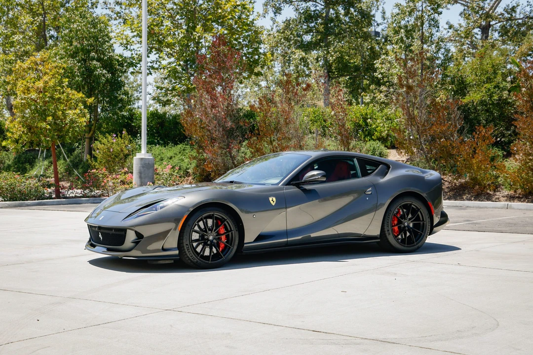2019 Ferrari 812 Superfast - Image 4 of 31