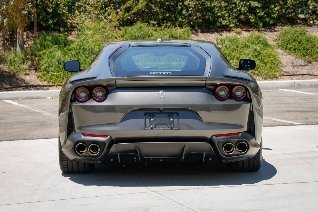 2019 Ferrari 812 Superfast - Image 9 of 31
