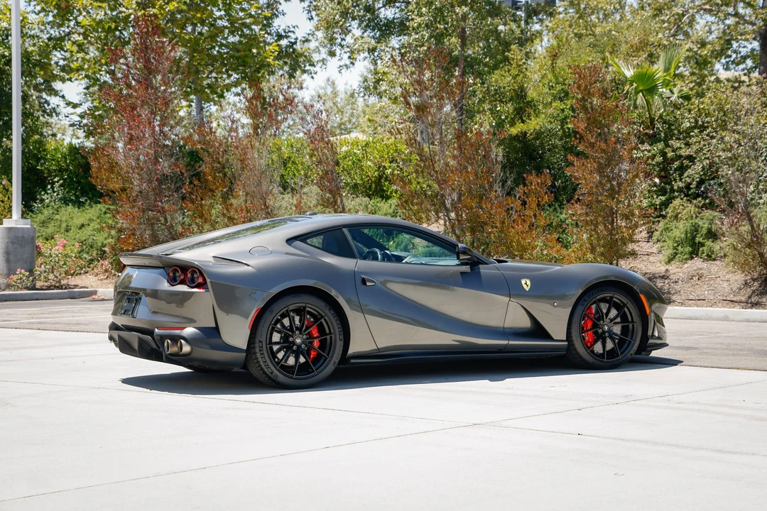 2019 Ferrari 812 Superfast - Image 13 of 31