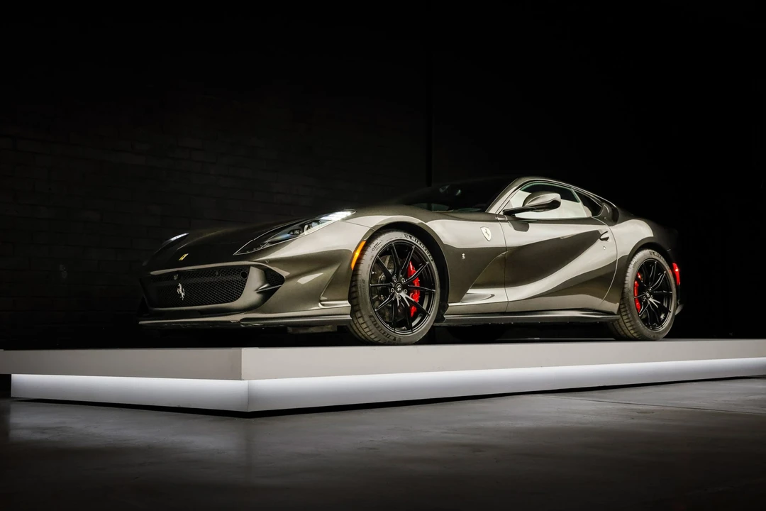 2019 Ferrari 812 Superfast - Image 19 of 31