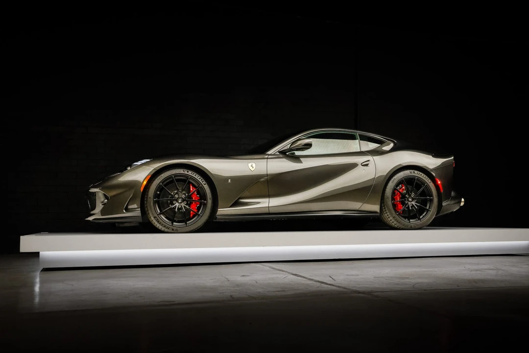 2019 Ferrari 812 Superfast - Image 21 of 31