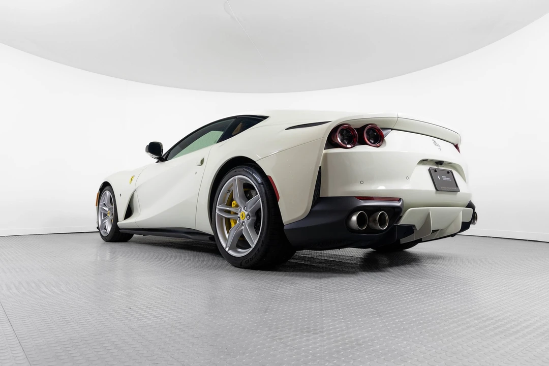 2019 Ferrari - Image 18 of 31