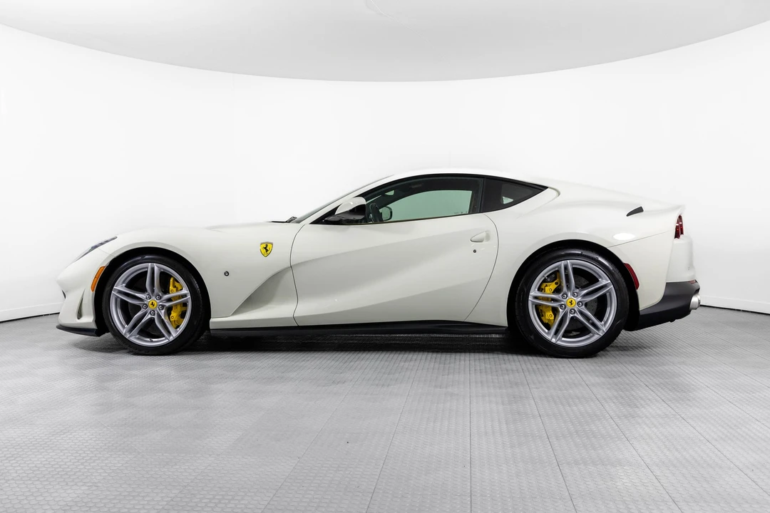 2019 Ferrari - Image 11 of 31