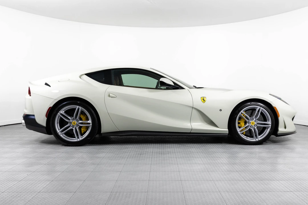 2019 Ferrari - Image 3 of 31