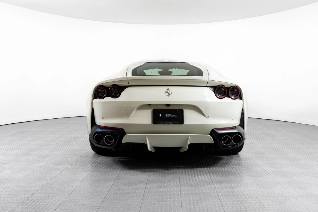 2019 Ferrari - Image 19 of 31