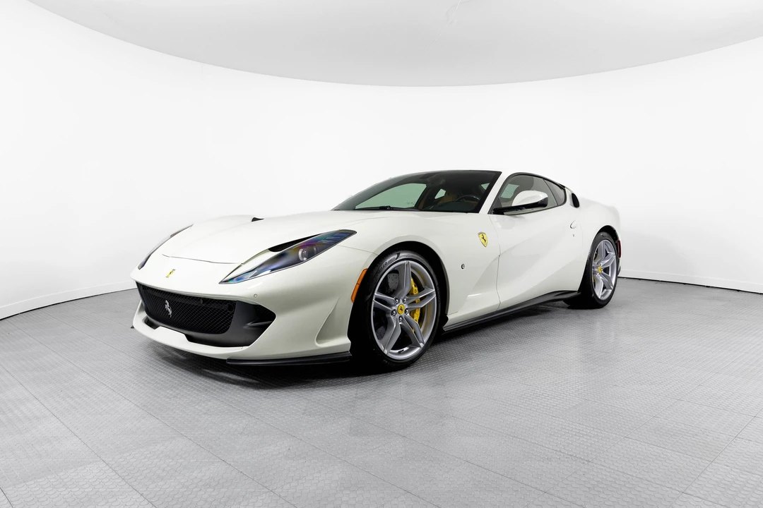 2019 Ferrari - Image 6 of 31