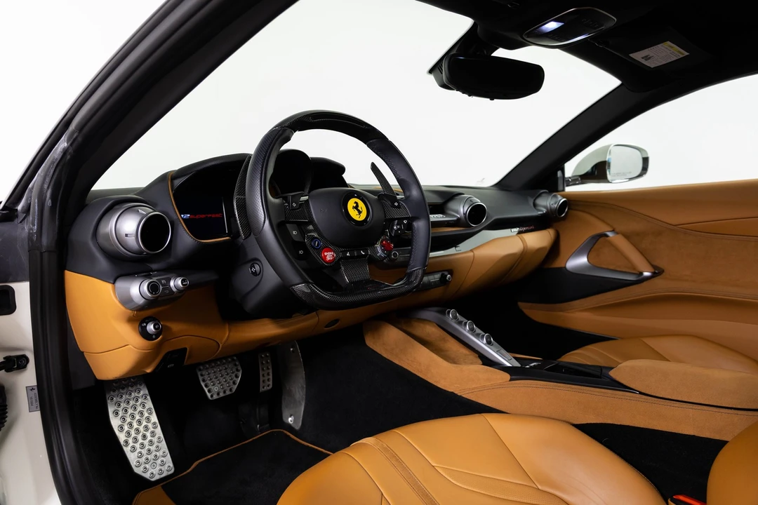 2019 Ferrari - Image 4 of 31