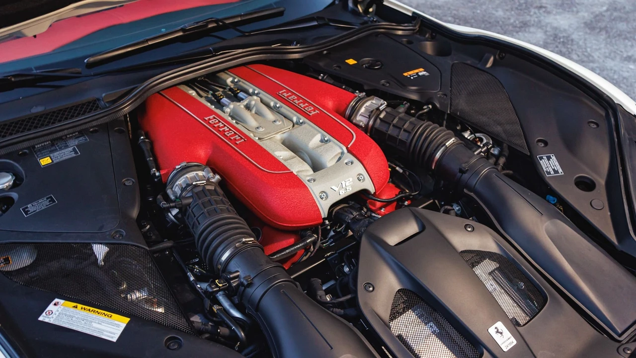 2019 Ferrari 812 Superfast - Image 12 of 31