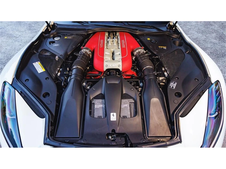 2019 Ferrari 812 Superfast - Image 23 of 31