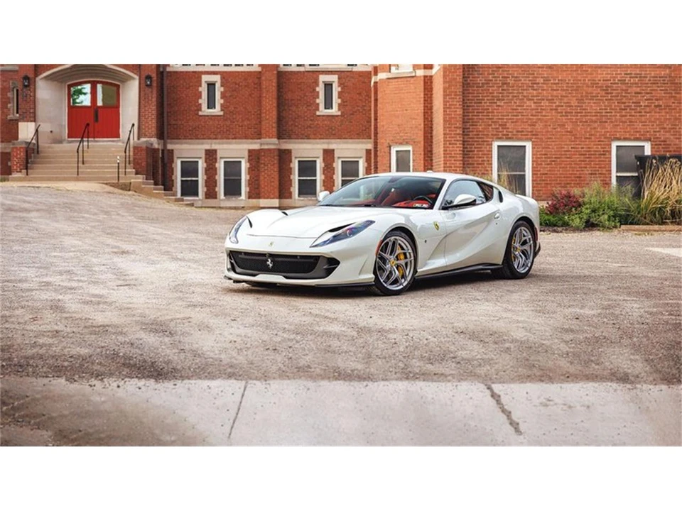 2019 Ferrari 812 Superfast - Image 13 of 31