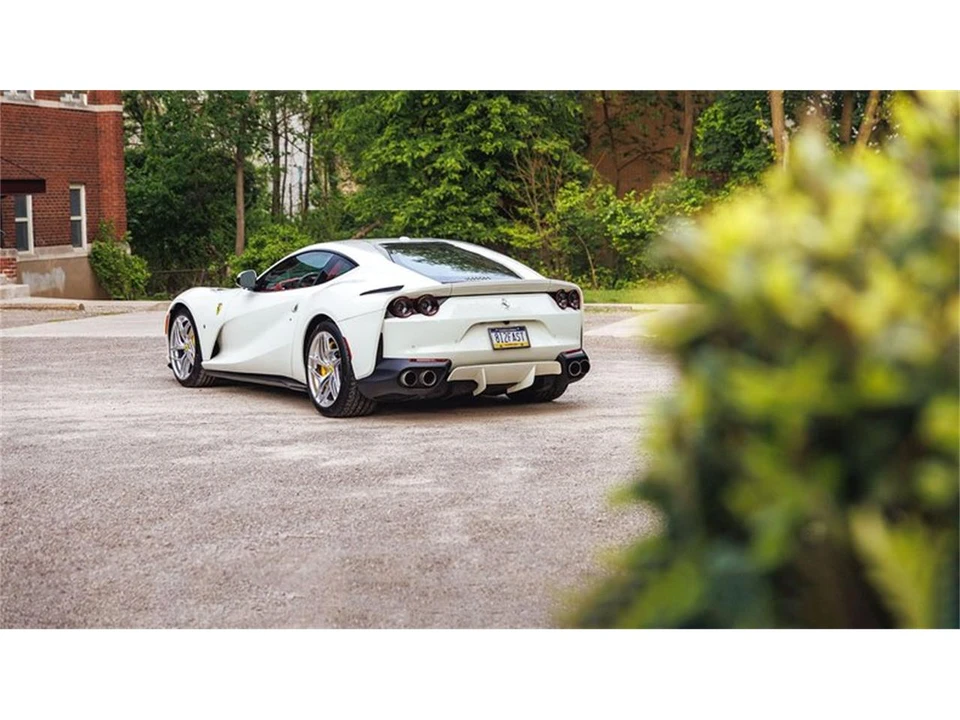 2019 Ferrari 812 Superfast - Image 15 of 31