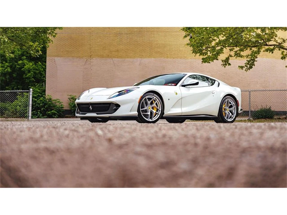 2019 Ferrari 812 Superfast - Image 11 of 31
