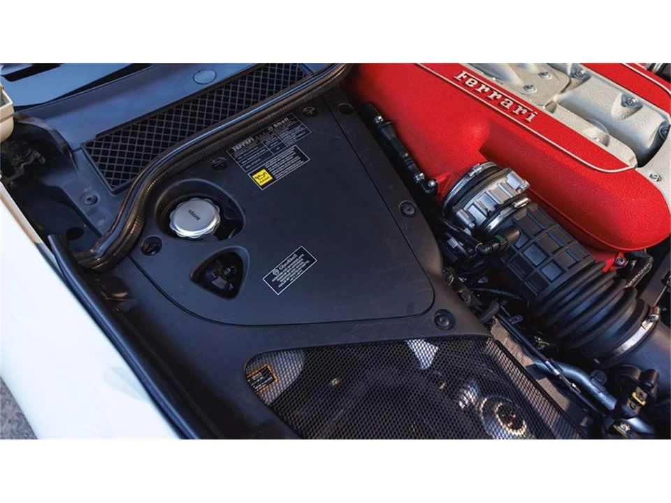 2019 Ferrari 812 Superfast - Image 29 of 31