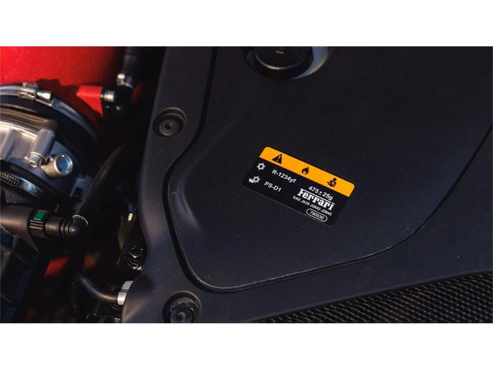 2019 Ferrari 812 Superfast - Image 30 of 31