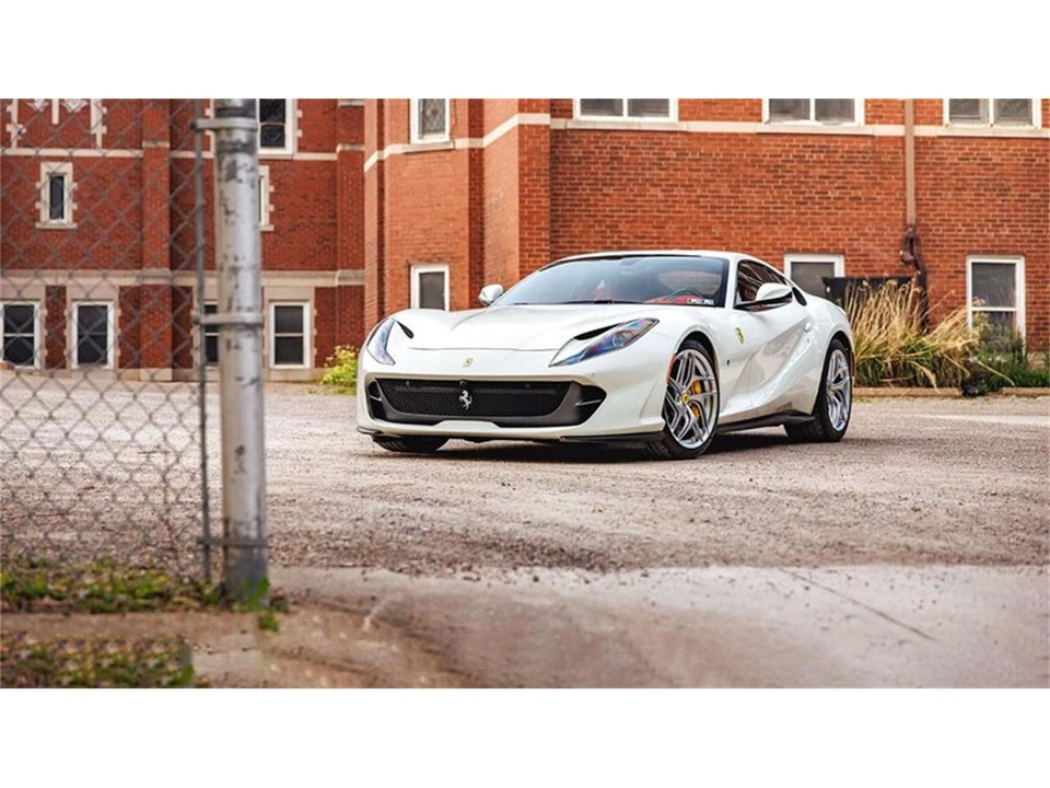 2019 Ferrari 812 Superfast - Image 12 of 31