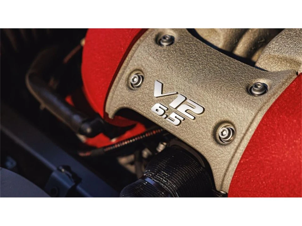 2019 Ferrari 812 Superfast - Image 28 of 31