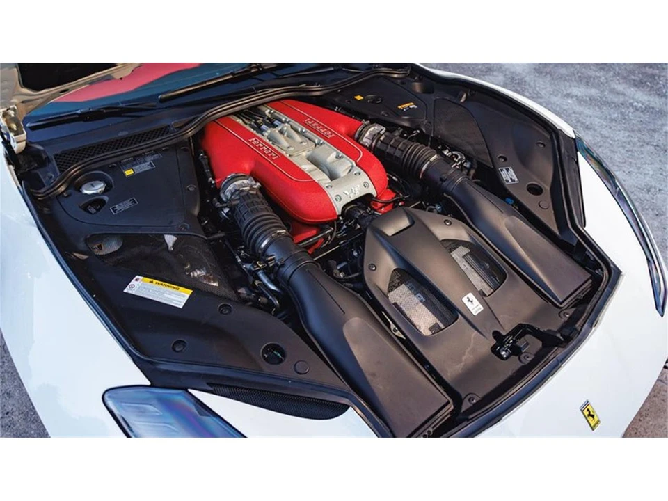 2019 Ferrari 812 Superfast - Image 6 of 31