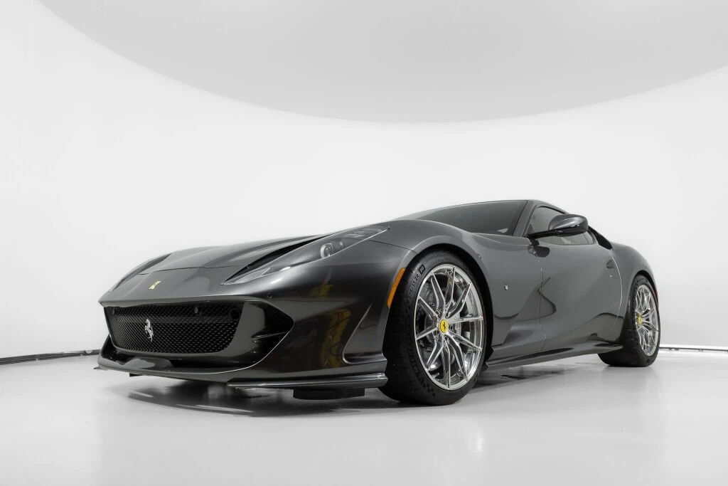 2019 Ferrari 812 Superfast - Image 14 of 31