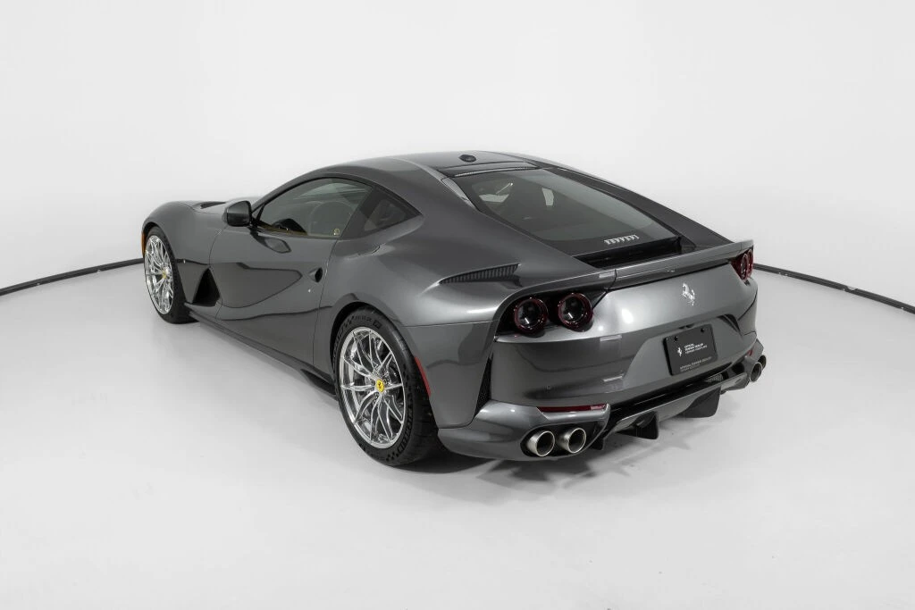 2019 Ferrari 812 Superfast - Image 5 of 31