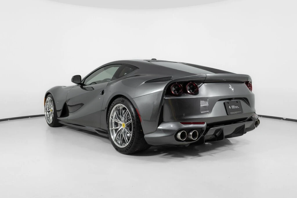 2019 Ferrari 812 Superfast - Image 4 of 31