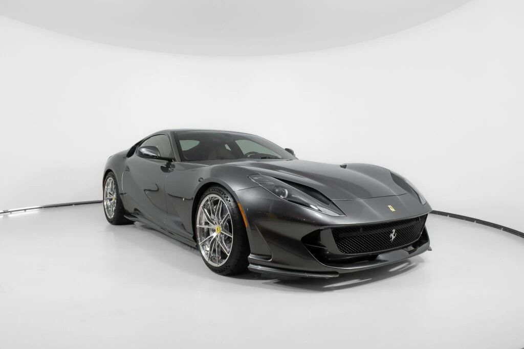 2019 Ferrari 812 Superfast - Image 11 of 31