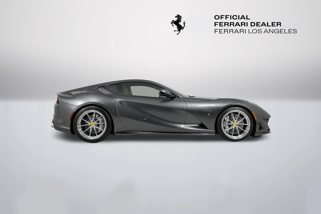2019 Ferrari 812 Superfast - Image 10 of 31